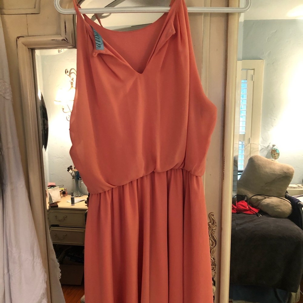 Spring/Summer Dress - Picture 2 of 5